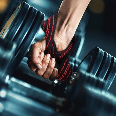 Straps for lifting dumbell